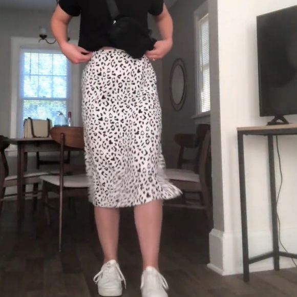 Cheetah print midi skirt - Picture 4 of 4